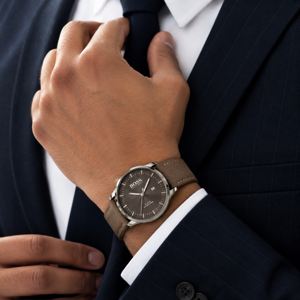 BOSS Classic Elegance – Brown